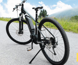 Voita sähköpyörä (750W, akun kesto 50 km)